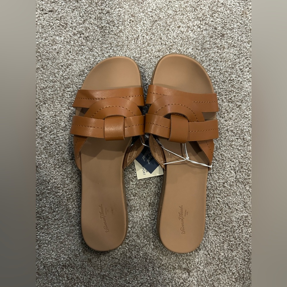 women’s sandals